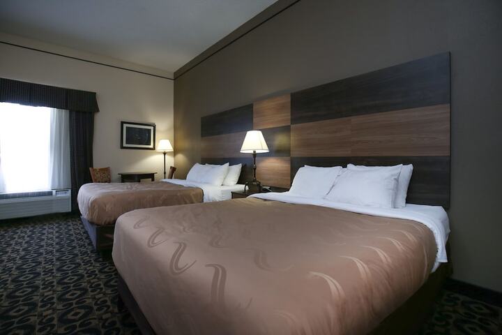 Room 12 of 24