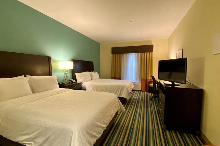 Room 16 of 62