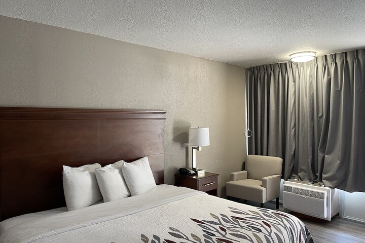 Room 26 of 30