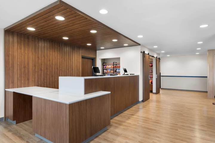Everhome Suites Bastrop by Choice Hotels