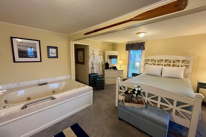 Room 44 of 50