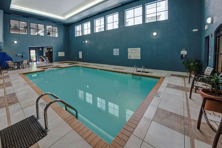 Pool 5 of 37
