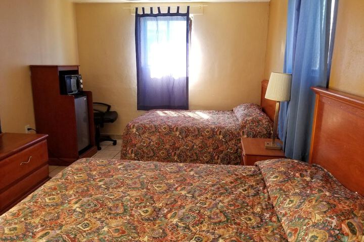 Room 19 of 28