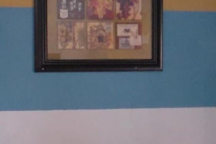 Room 8 of 30