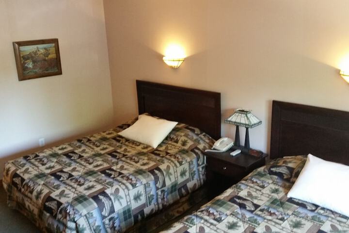 Room 16 of 34