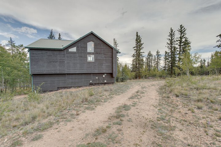 Jefferson Mountain Cabin w / Private Deck & Grill!