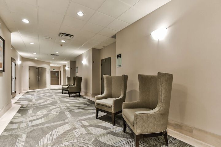Best Western Plus Cambridge Hotel