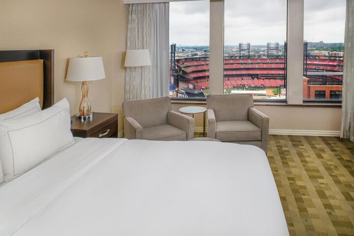 Hilton St. Louis at the Ballpark