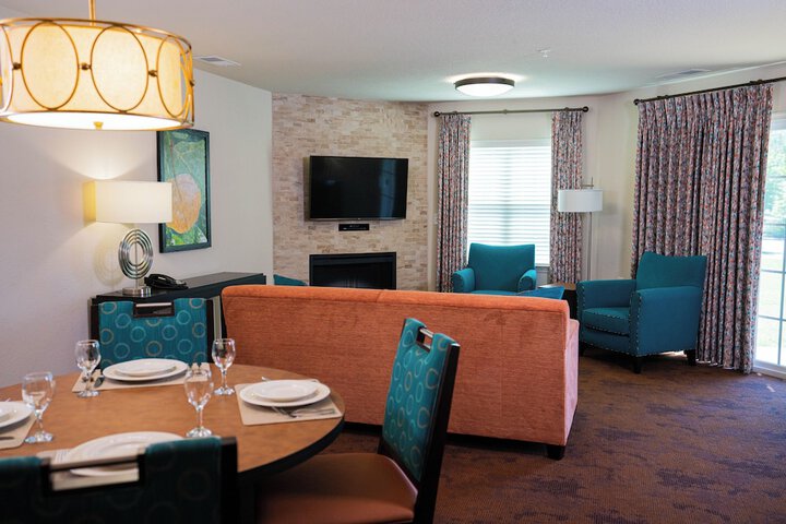 Room 28 of 61