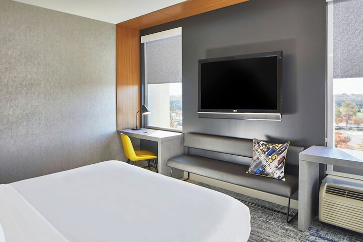 Aloft by Marriott Dulles Airport North
