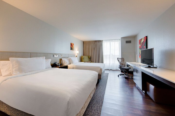 Room 18 of 36