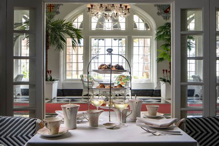Grand Galvez Resort Autograph Collection