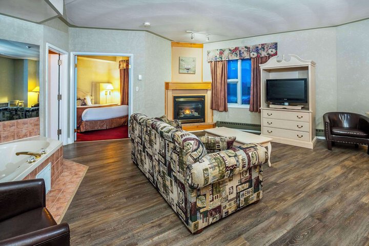 Room 50 of 125