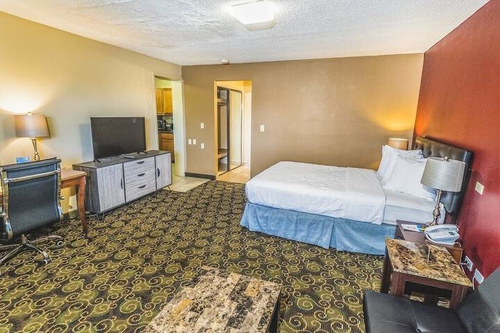 Room 17 of 46