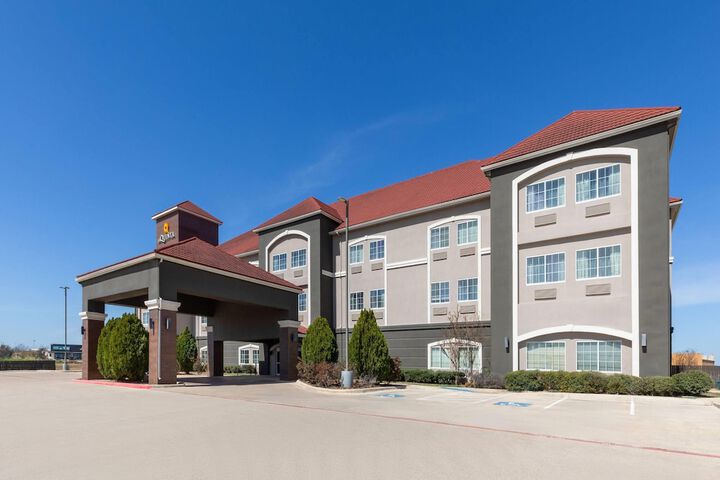 La Quinta Inn & Suites by Wyndham Kyle - Austin South