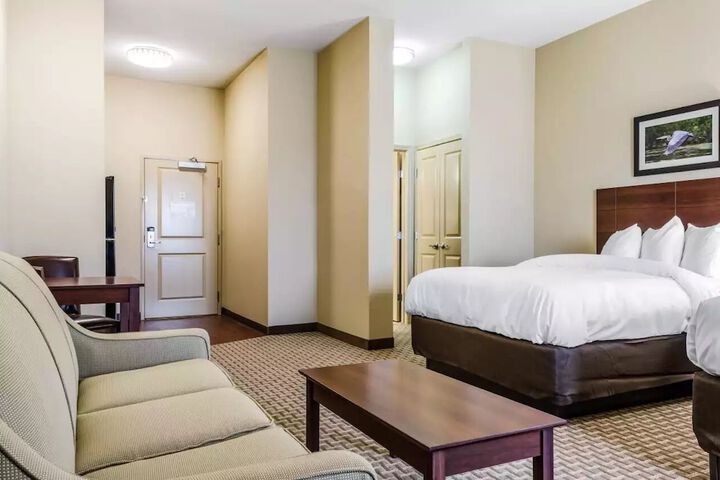 Room 20 of 29