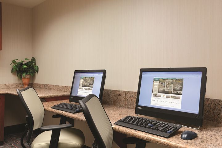 Business Center 50 of 50