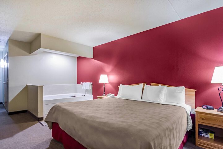 Rodeway Inn Hesston