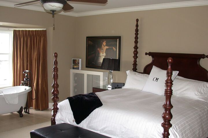 Room 18 of 40