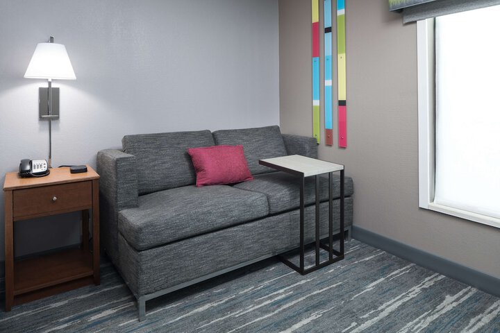 Room 21 of 62
