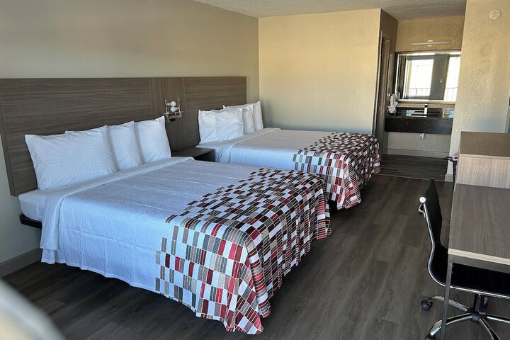 Room 20 of 32