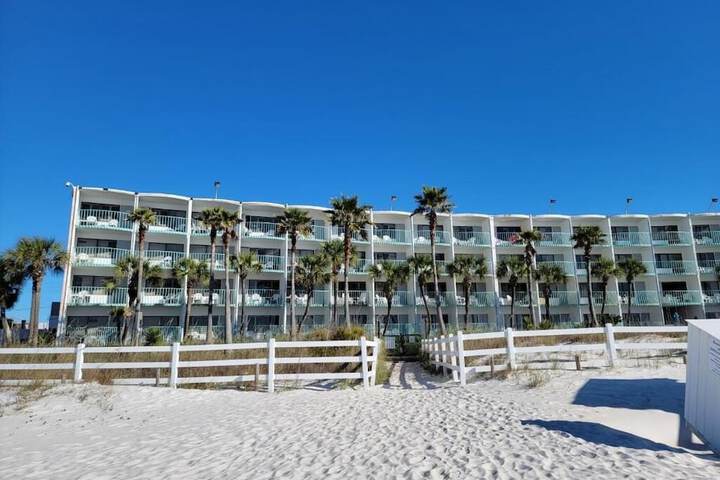 Hotel 2 of 34