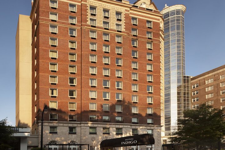 Hotel 4 of 35