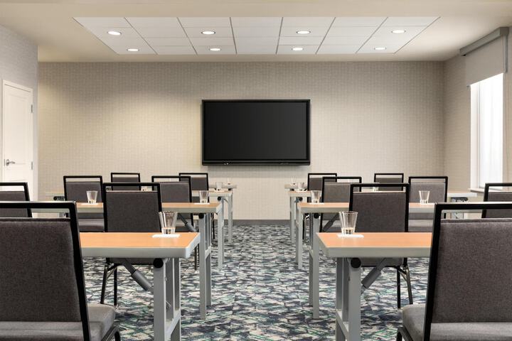 Home2 Suites by Hilton Farmington / Bloomfield