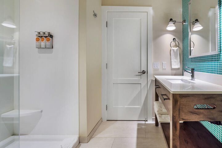 UpValley Inn & Hot Springs Napa Valley an Ascend Collection Hotel