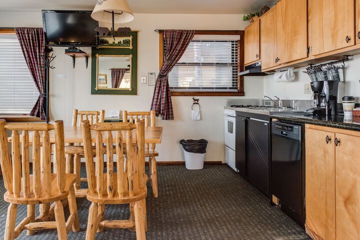 Franciscan Lakeside Lodge