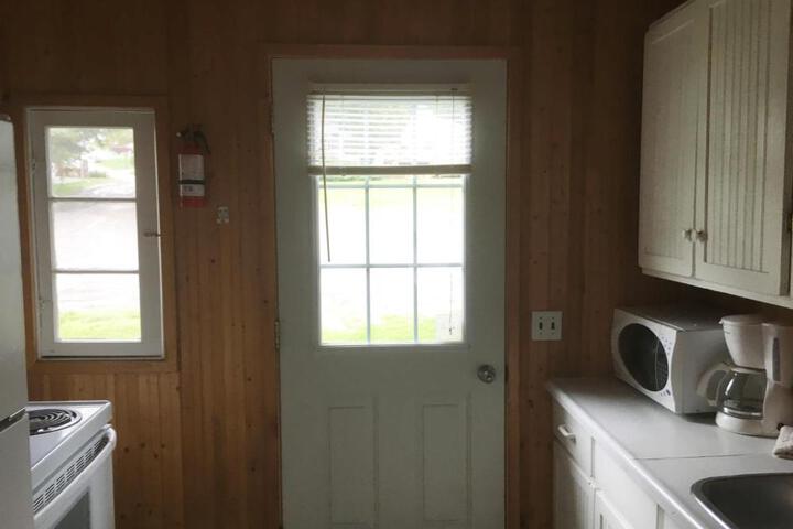 Merland Park Cottages and Motel