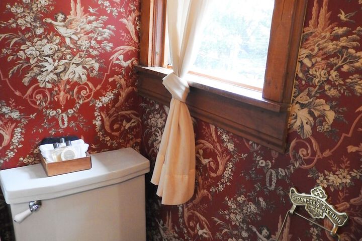 Champaign Garden Inn