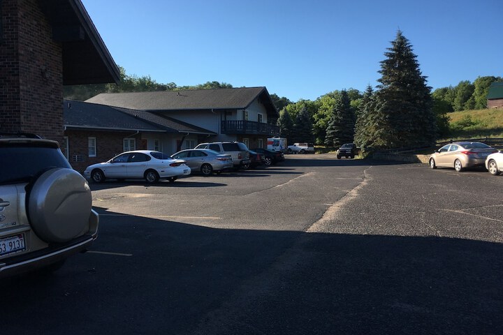 Hotel 4 of 56
