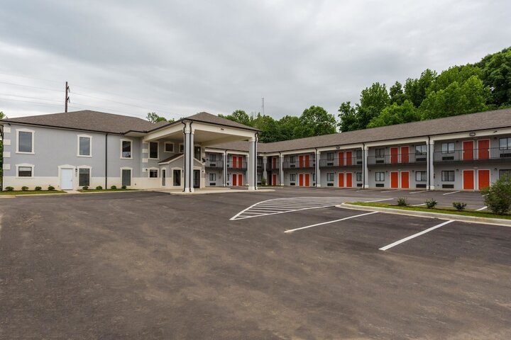 Hotel 3 of 34