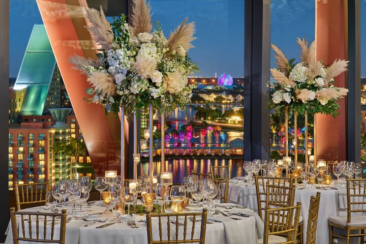 Ballroom/Hall 127 of 162