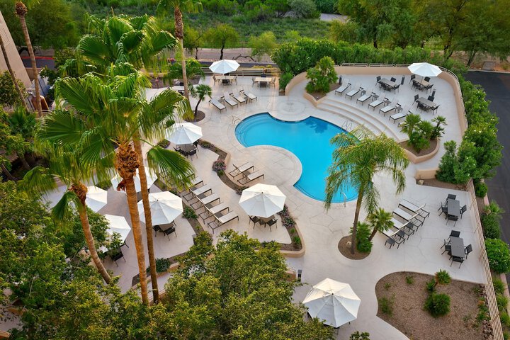 Hotel 2 of 67