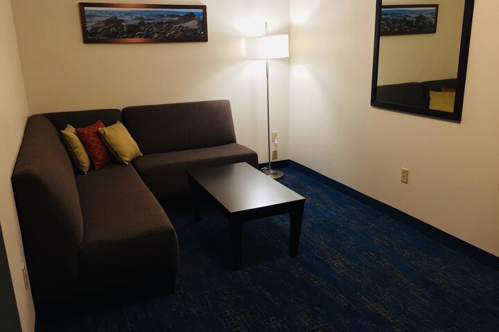 Room 18 of 51