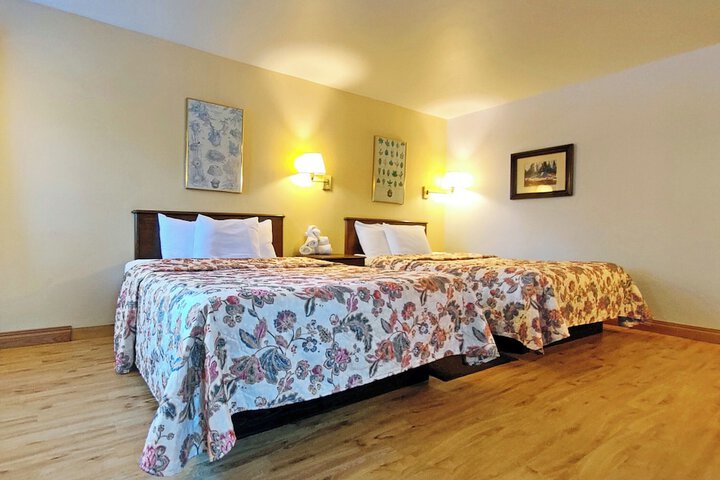 Room 8 of 44