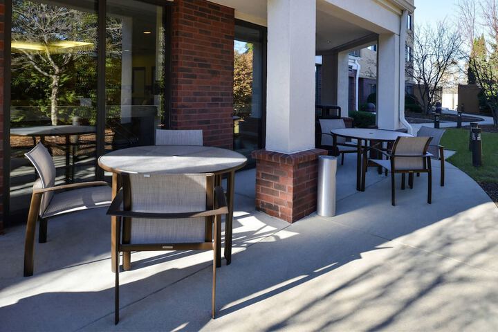 Country Inn & Suites by Radisson Brown Deer - Milwaukee North