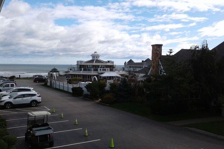 Anchorage by the Sea