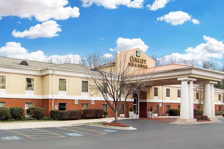 Hotel 2 of 17