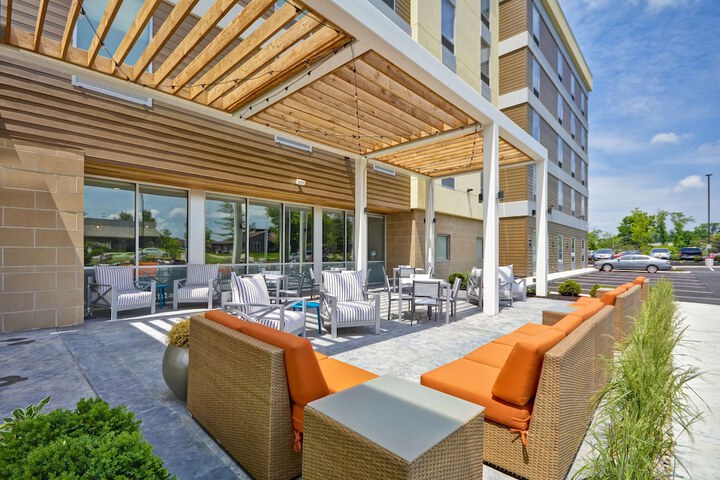 Terrace/Patio 30 of 32