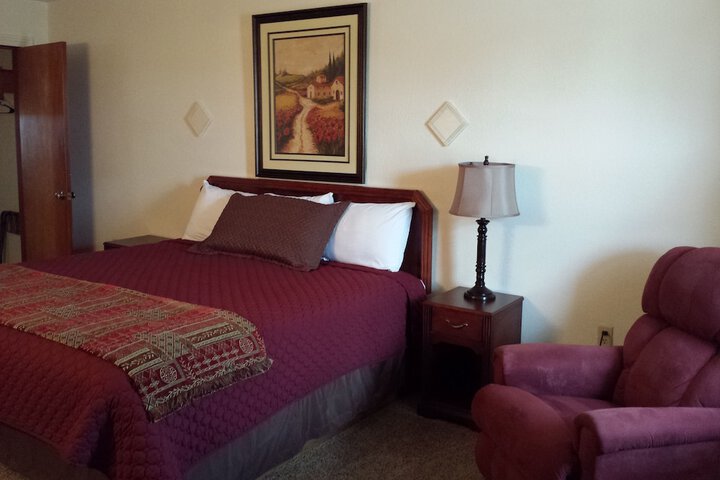 Room 16 of 60