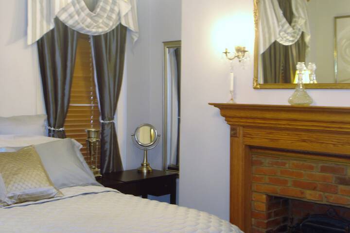 Room 45 of 160