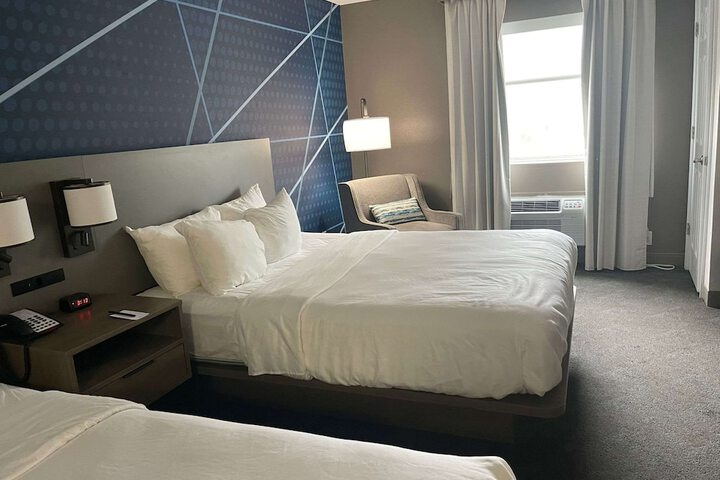 Room 19 of 53