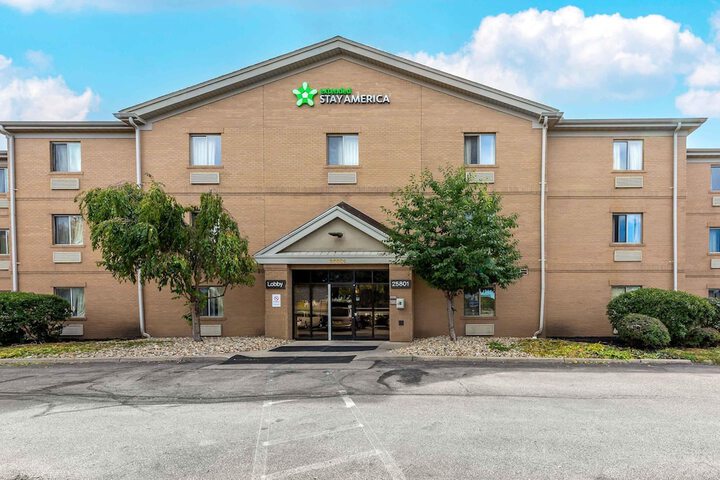 Extended Stay America Suites Cleveland Great Northern Mall