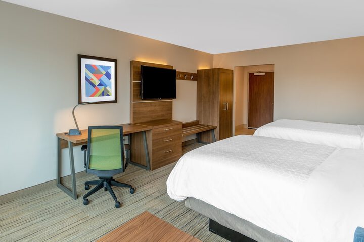 Room 49 of 148