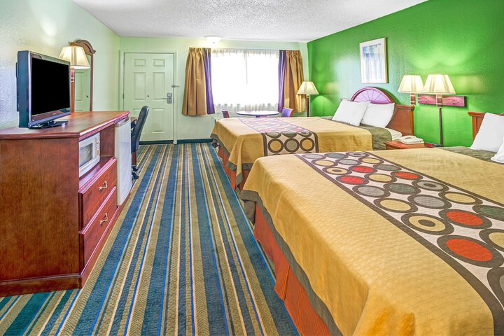 Super 8 by Wyndham Yreka