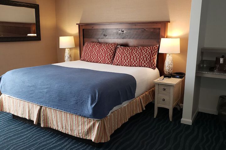 The Avenue Inn and Spa