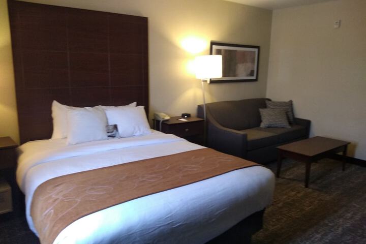 Room 16 of 46